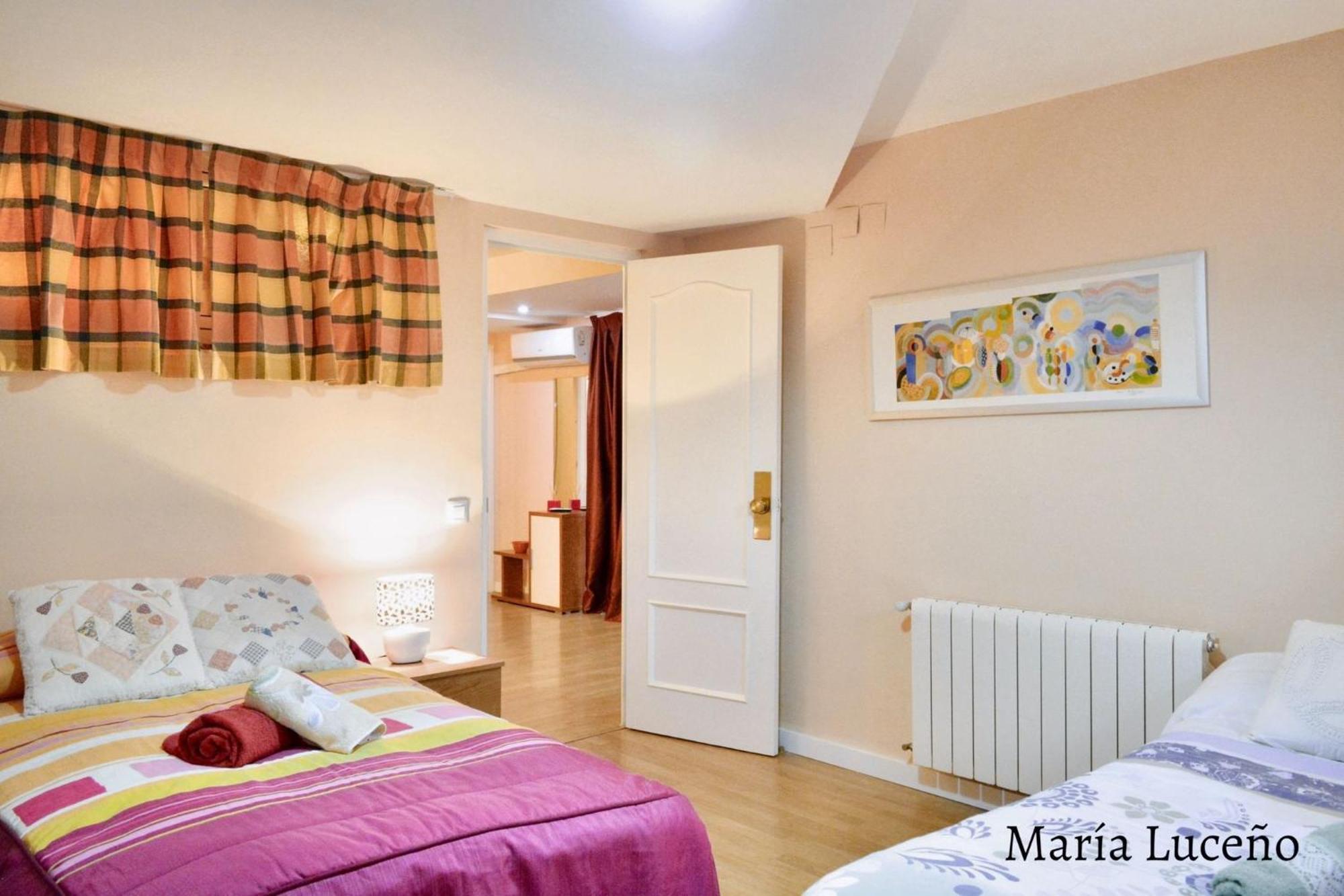Comfortable Apartment In Caceres 55 M² Welcoming Terrace Kültér fotó